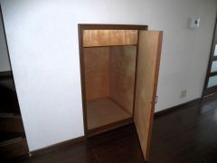 2階 リビング 収納